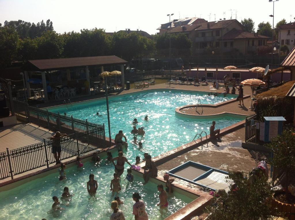 Happy Camping Village Bellaria-Igea Marina Exterior photo